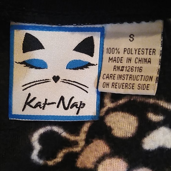 Katnap Black with Skulls with Bows Onzie - Picture 12 of 12